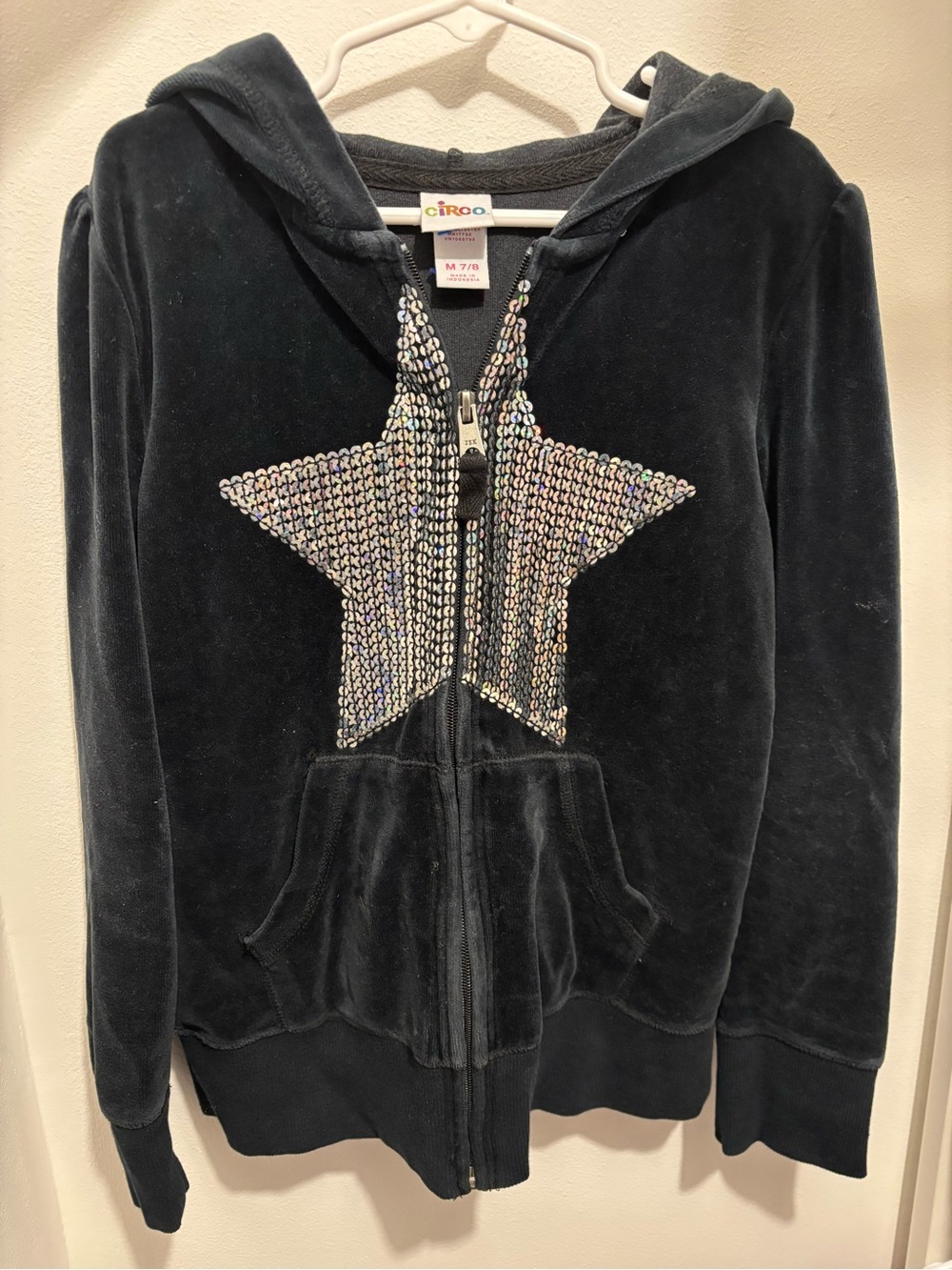 Circo Black Girls' Hooded Zip-Up Jacket with Sequin Star Size 7/8